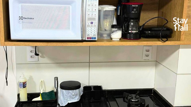 Flat 1 quarto no Max Carneiros-Pisc e Acad no Cond-SH149M