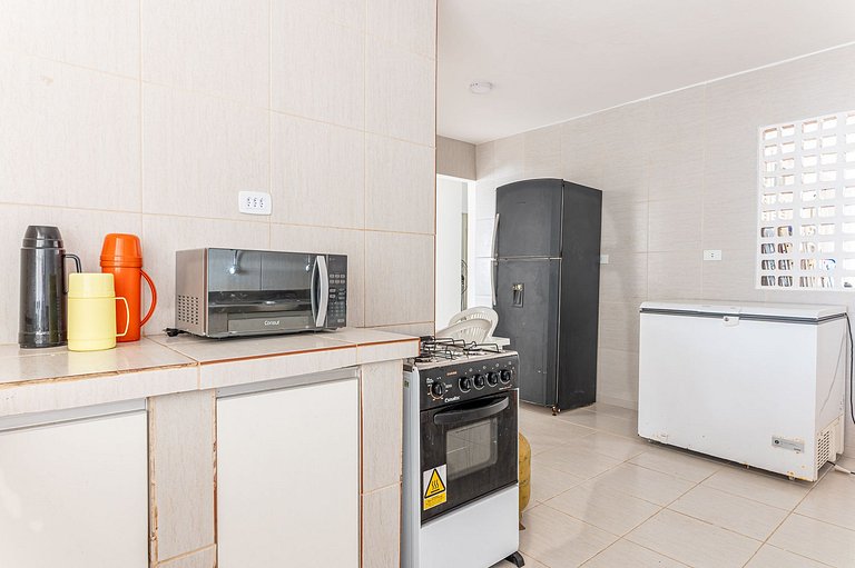 Bela Casa-3Qrts-Piscina Privada-120M da Praia-145M