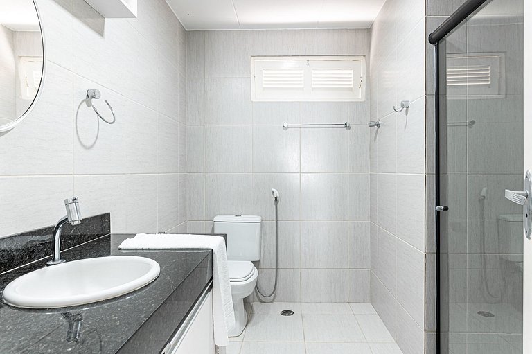 Bela Casa-3Qrts-Piscina Privada-120M da Praia-145M