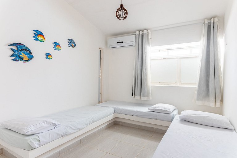 Bela Casa-3Qrts-Piscina Privada-120M da Praia-145M