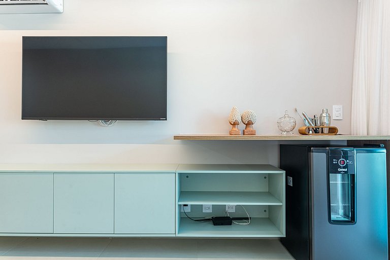 Flat 2 quartos-Cond. beira-mar em Carneiros-SH155