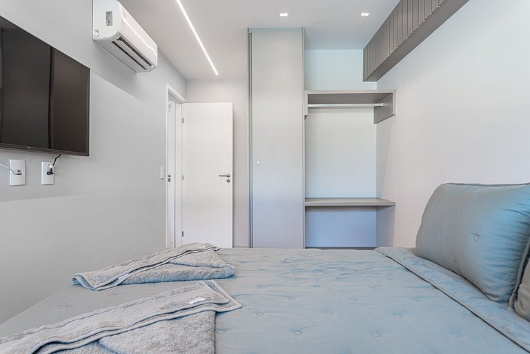 Flat 2 quartos-Cond. beira-mar em Carneiros-SH155