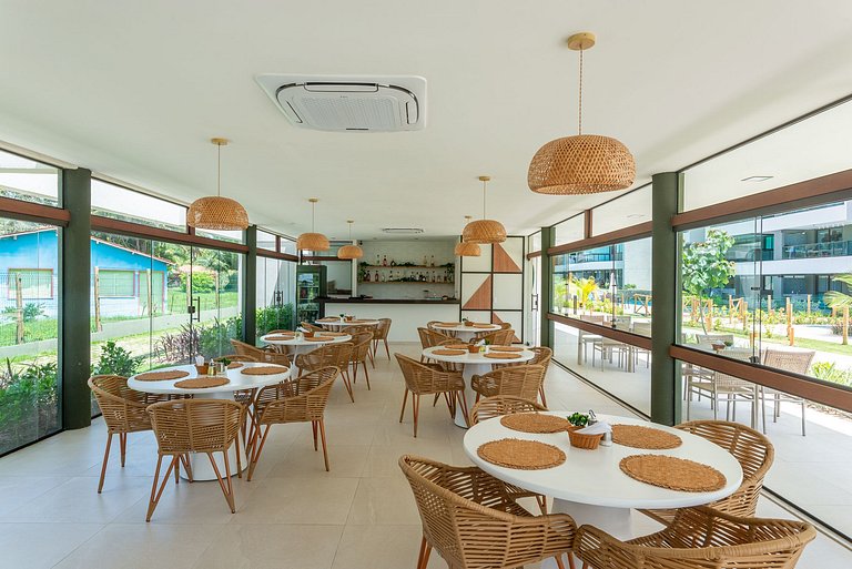 Flat 2 quartos-Cond. beira-mar em Carneiros-SH155