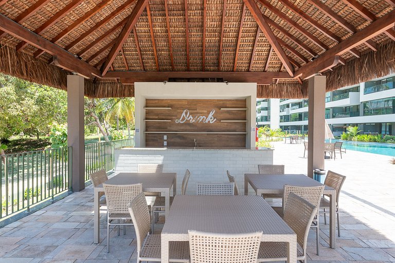 2BR Beachfront Apt Carneiros - SH155