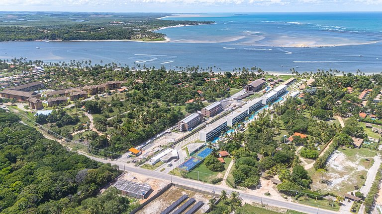 2BR Beachfront Apt Carneiros - SH155