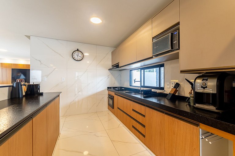 Casa-6 Qrts-Piscina e Area Gourmet Privativa-SH144