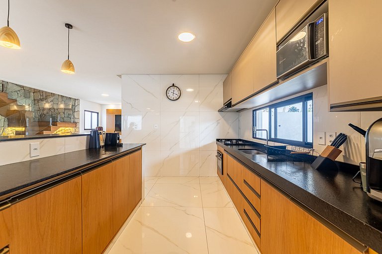 Casa-6 Qrts-Piscina e Area Gourmet Privativa-SH144