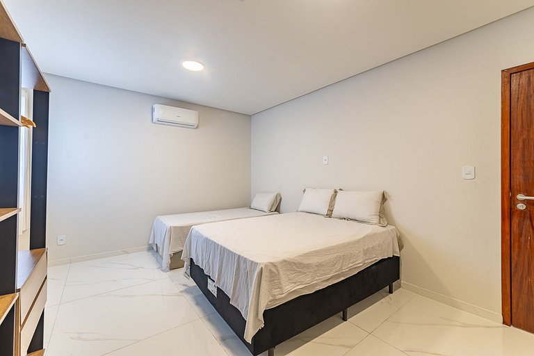 Casa-6 Qrts-Piscina e Area Gourmet Privativa-SH144