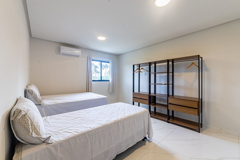 Casa-6 Qrts-Piscina e Area Gourmet Privativa-SH144