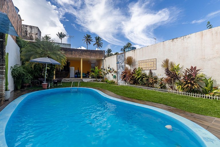 Casa Rústica 4qt beira mar c/piscina-156