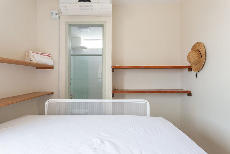 Flat 2qts -100m da Praia de Carneiros - SH151