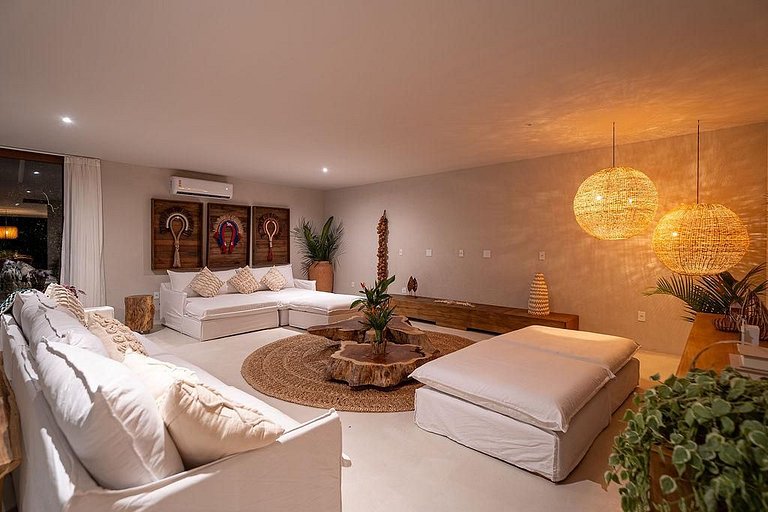 Casa Luxo 5 suítes com piscina e funcionária-159M