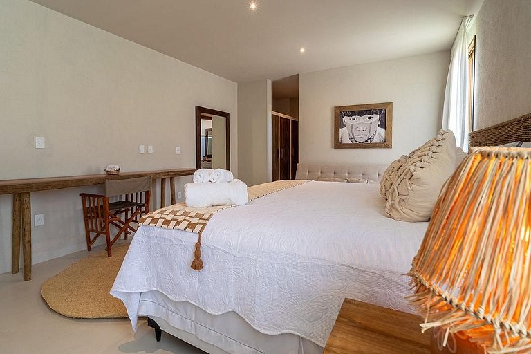 Casa Luxo 5 suítes com piscina e funcionária-159M