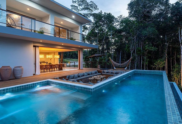 Casa Luxo 5 suítes com piscina e funcionária-159M