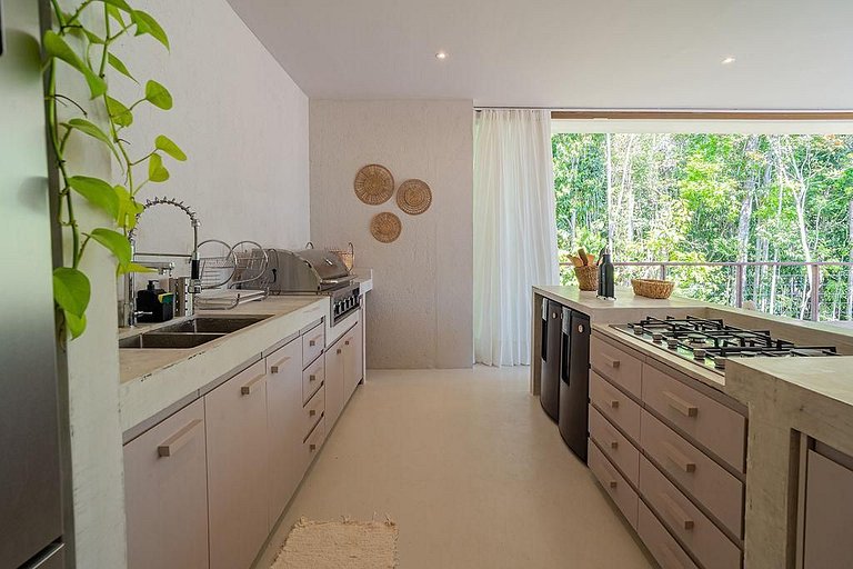 Casa Luxo 5 suítes com piscina e funcionária-159M