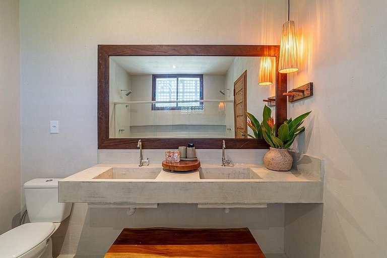 Casa Luxo 5 suítes com piscina e funcionária-159M