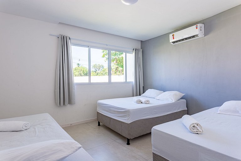 Mansion with Private Pool and Jacuzzi 6 suites-082M